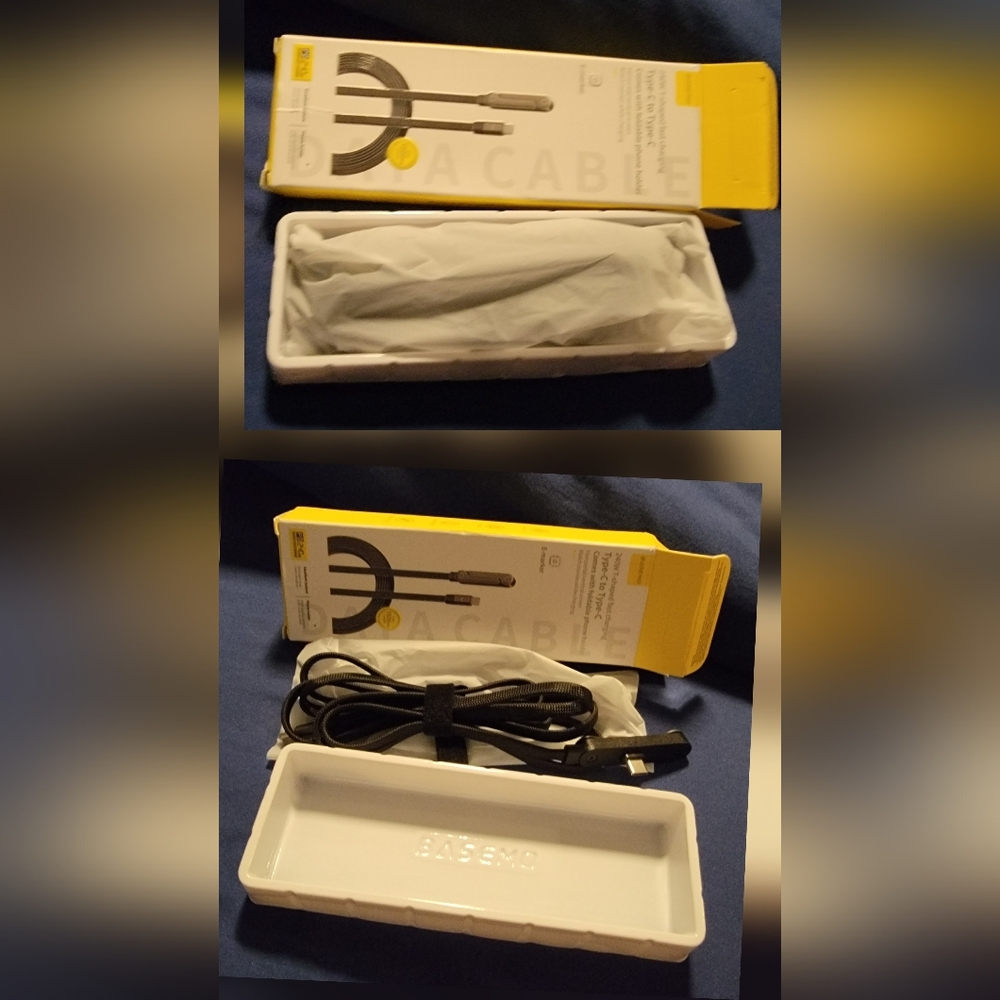 NIB- Type C to Type C Fast Charging Universal Charger with stand